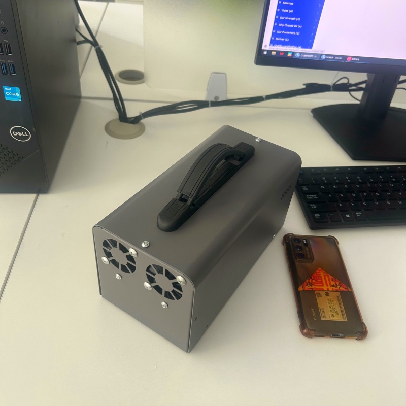 300W.jpg